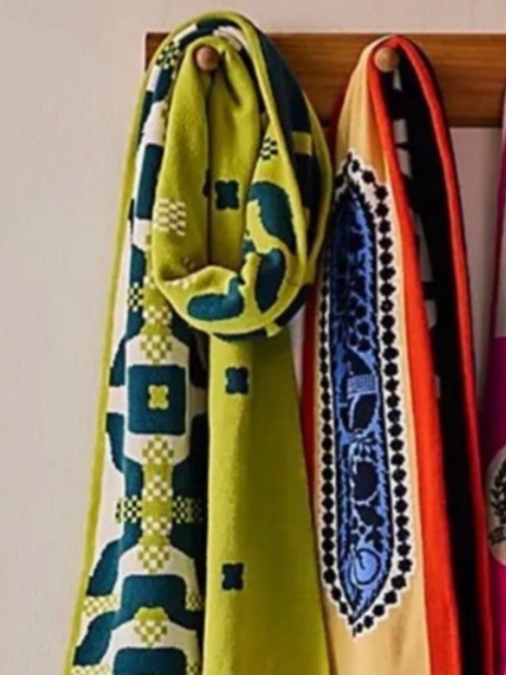 Free People Big League Reversible Scarf. NWT. Honeydew